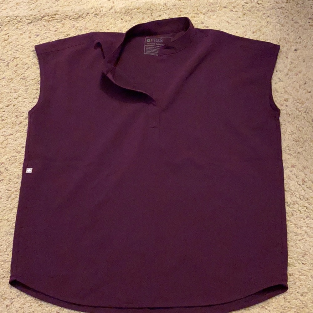 Figs deep purple scrub top
